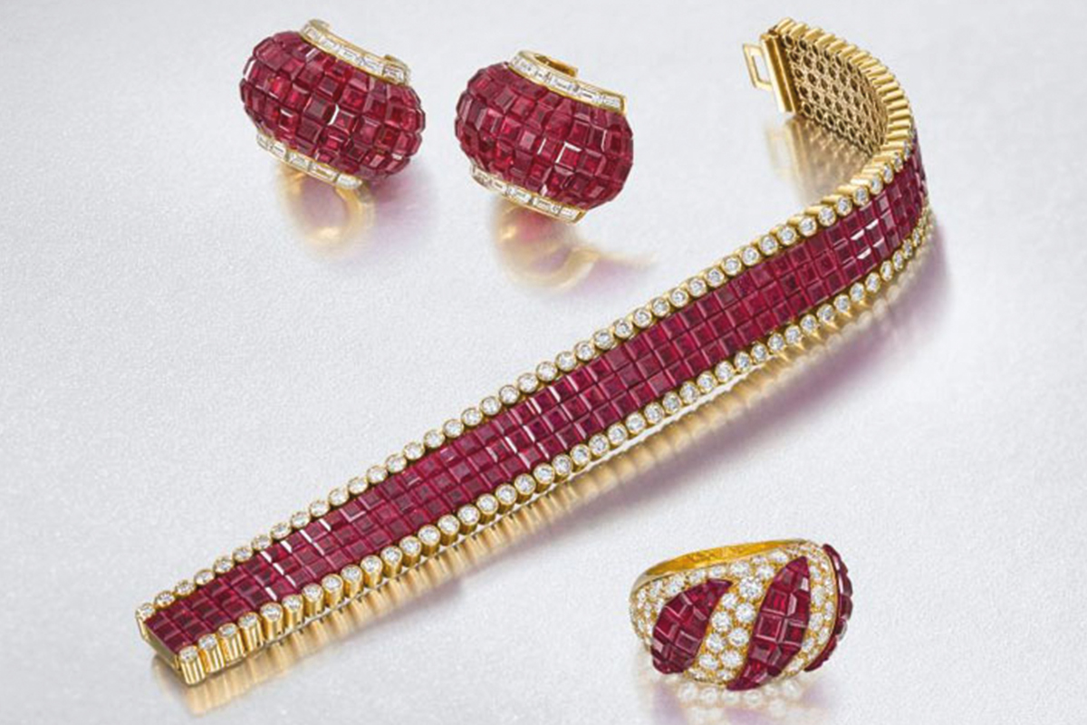 Bonhams: the Van Cleef & Arpels jewellery hunt